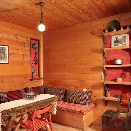 къща край реката - بيت للعطل *