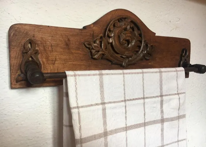 къща край реката - * Trigrad